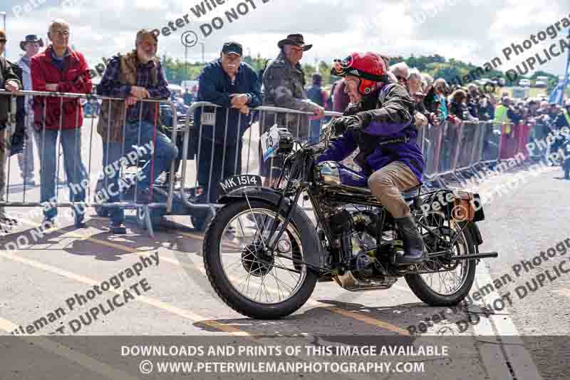 Vintage motorcycle club;eventdigitalimages;no limits trackdays;peter wileman photography;vintage motocycles;vmcc banbury run photographs